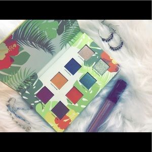 Alamar Cosmetics Reina Del Caribe Palette